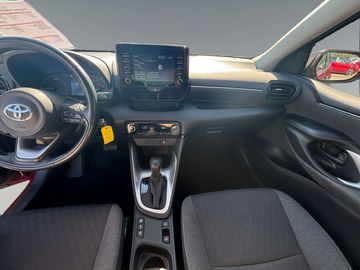 Car image 11