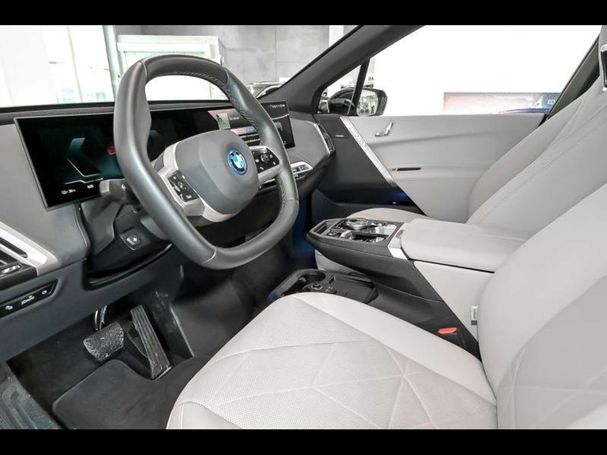 BMW iX 240 kW image number 4