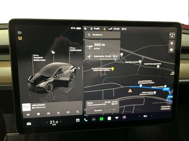 Tesla Model Y Long Range AWD 378 kW image number 11