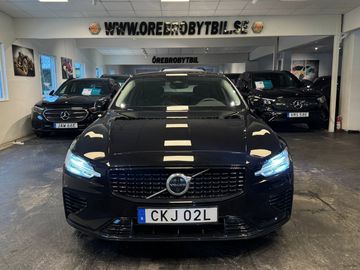 Car image 27