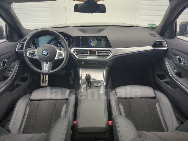 BMW 320 Touring xDrive 150 kW image number 8