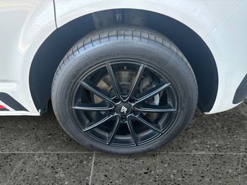 Car image 39