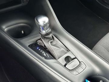 Car image 22