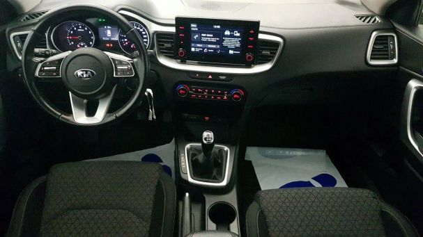 Kia Ceed 88 kW image number 20