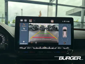 Car image 33