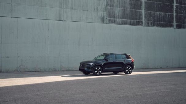 Volvo XC40 Recharge Single Motor Extended Range Plus 188 kW image number 11