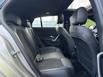 Car image 41