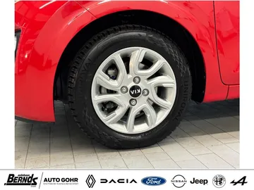 Car image 27