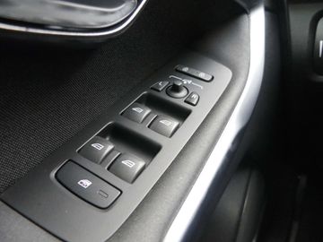 Car image 31