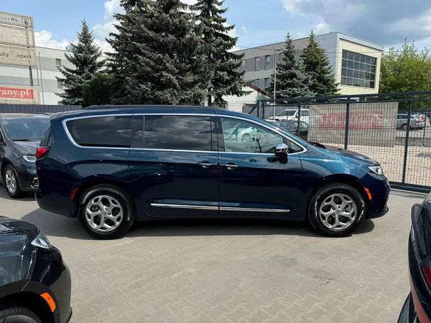 Chrysler Pacifica 208 kW image number 4