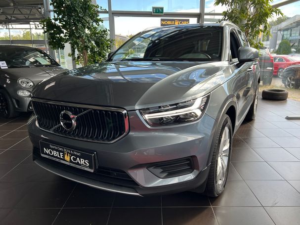 Volvo XC40 Momentum 140 kW image number 1