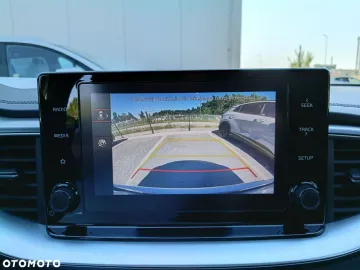 Car image 29