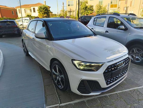 Audi A1 30 TFSI S-line 81 kW image number 2