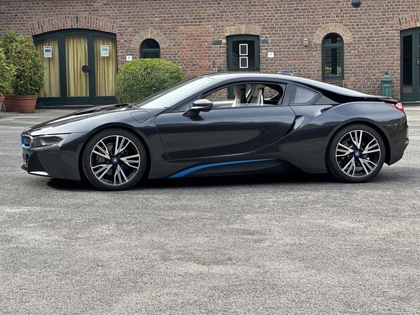 BMW i8 xDrive 266 kW image number 1