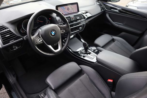 BMW X3 xDrive20i 135 kW image number 7