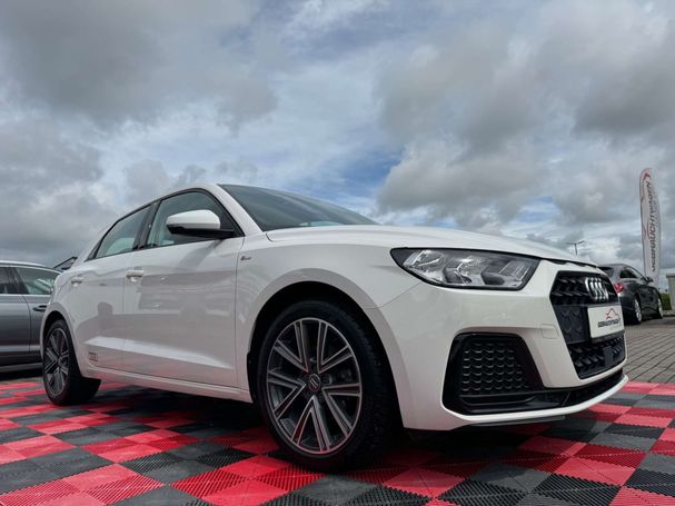 Audi A1 1.5 TFSI S tronic S-line Sportback 110 kW image number 3