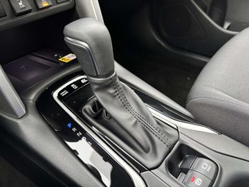 Car image 31