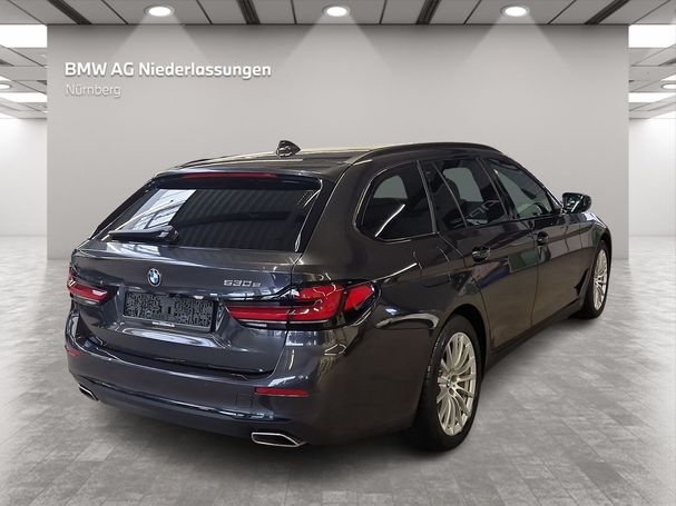 BMW 530 Touring 215 kW image number 3