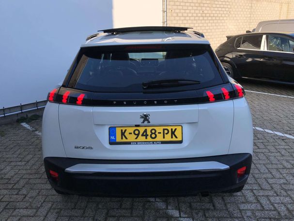 Peugeot 2008 1.2 PureTech 75 kW image number 10