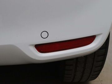 Car image 36