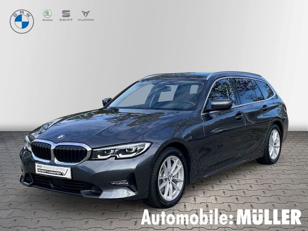 BMW 330i Touring 190 kW image number 1