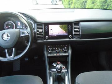 Car image 24