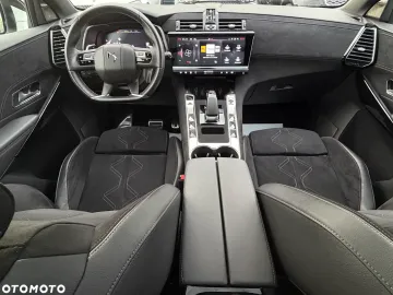 Car image 40