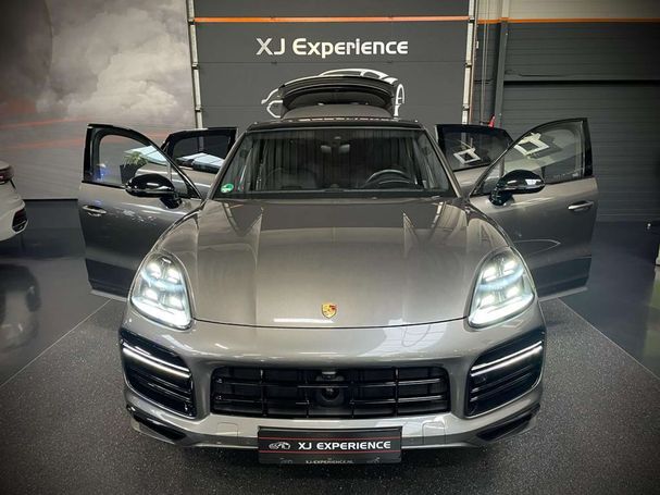 Porsche Cayenne Turbo S E-Hybrid 505 kW image number 12