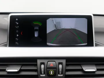 Car image 42