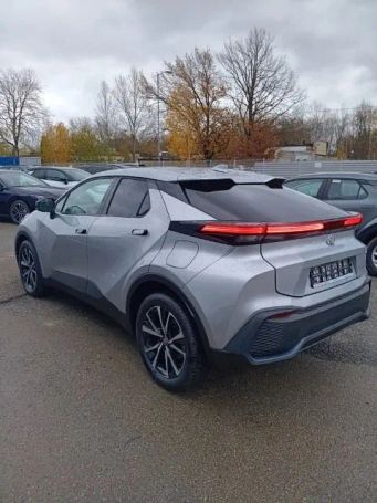 Toyota C-HR 103 kW image number 5