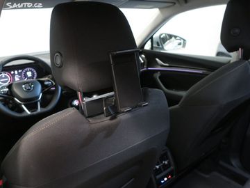 Car image 41