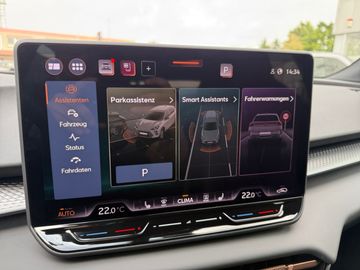Car image 32