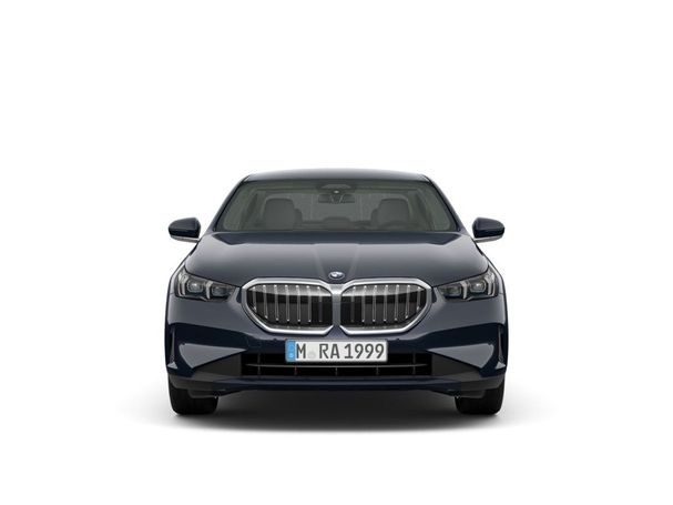 BMW 520i 140 kW image number 2