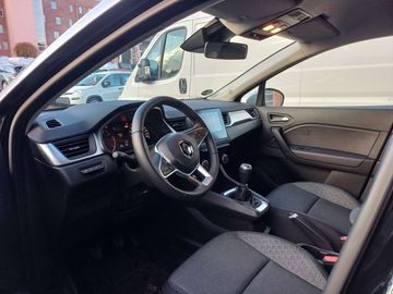 Car image 12