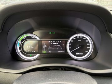 Car image 13