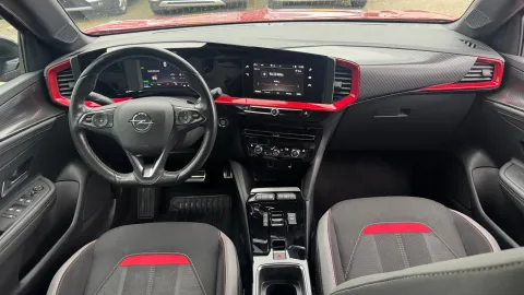 Car image 33