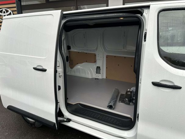 Toyota Proace L1 1.5 D-4D Meister 88 kW image number 9