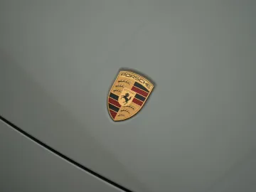 Car image 41