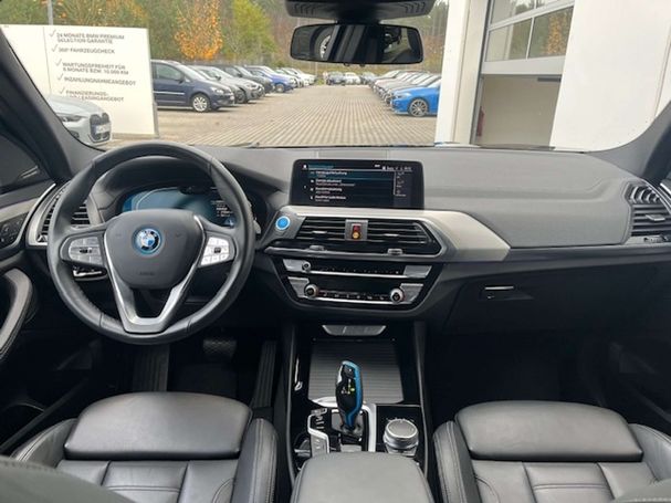 BMW iX3 Impressive 210 kW image number 8