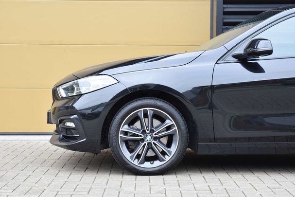 BMW 118i Sport Line 104 kW image number 5