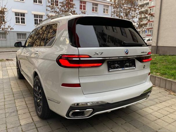 BMW X7 M xDrive 259 kW image number 10