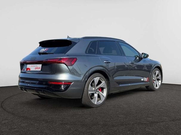 Audi Q8 55 quattro e-tron S-line 300 kW image number 2