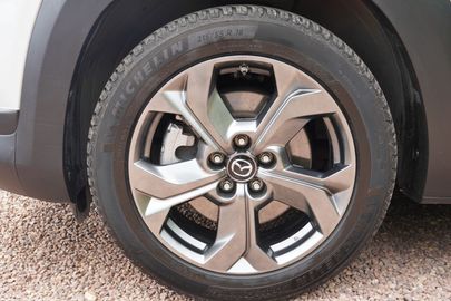 Car image 35