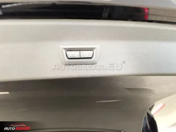 Car image 42