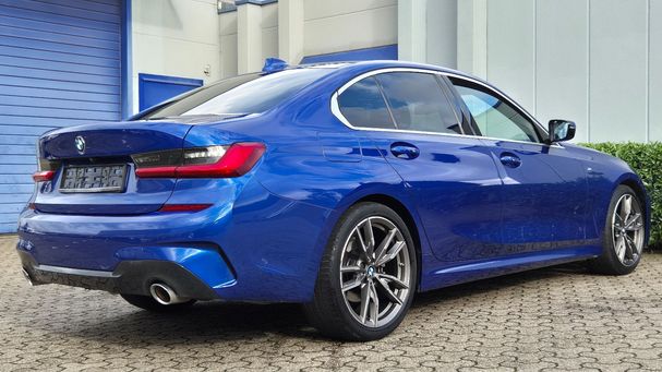 BMW 320i M Sport 135 kW image number 4