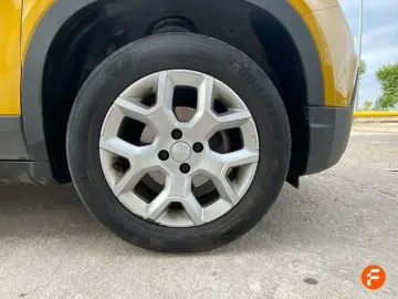 Car image 27