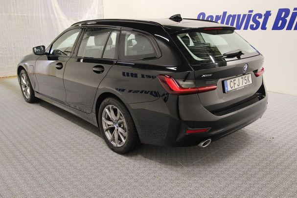 BMW 330 Touring xDrive 185 kW image number 4