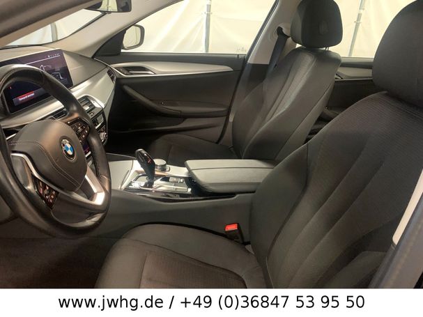 BMW 520d Touring 140 kW image number 10