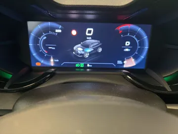 Car image 25