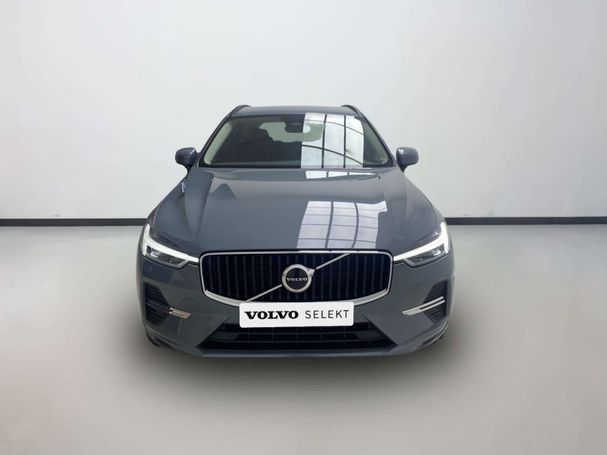 Volvo XC60 B4 AWD 145 kW image number 3